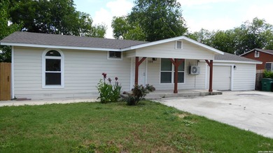 This affordable starter home in the highly regarded NEISD boasts - photo 3