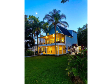 Lake Home For Sale in Lutz, Florida