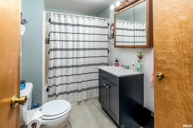 Discover your own private retreat on 10 serene acres with mature - photo 16