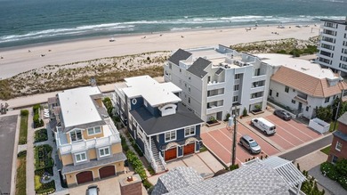 Prestigious Oceanfront Estate at The Point in Longport, New - photo 29