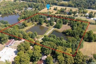 Discover your own private retreat on 10 serene acres with mature - photo 36
