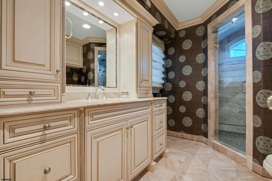 Prestigious Oceanfront Estate at The Point in Longport, New - photo 37