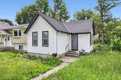 Fantastic investment, flip, or equity-building opportunity at - photo 1