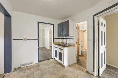 Fantastic investment, flip, or equity-building opportunity at - photo 6