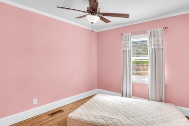 Unlock the potential of this 3-bedroom, 2-bathroom property - photo 14
