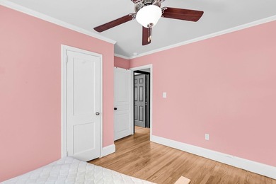 Unlock the potential of this 3-bedroom, 2-bathroom property - photo 15