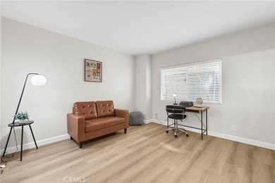Your Ideal Updated Mid-Century Condo in the Heart of Orange - photo 17