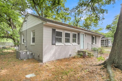 Unlock the potential of this 3-bedroom, 2-bathroom property - photo 23