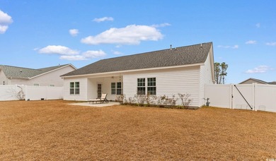 Welcome home to easy, modern living in The Villages at Longs - photo 29