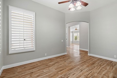 FRESHLY MODERN, LIGHT & BRIGHT in highly sought after Esplanade - photo 13