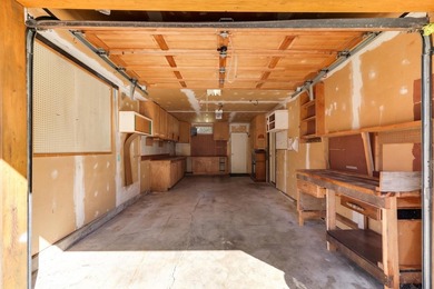 SUNNY MOUNTAIN VIEWS in Valleycliffe. This 3 bed, 3 bath home - photo 22