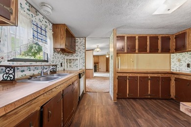 Welcome to 6135 Parrott Mountain Road! Conveniently located in - photo 24