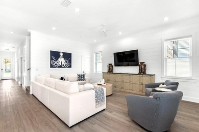 Short term rental powerhouse featuring a designer-grade beach - photo 7