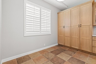 FRESHLY MODERN, LIGHT & BRIGHT in highly sought after Esplanade - photo 28