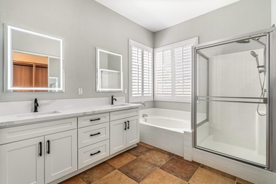 FRESHLY MODERN, LIGHT & BRIGHT in highly sought after Esplanade - photo 33