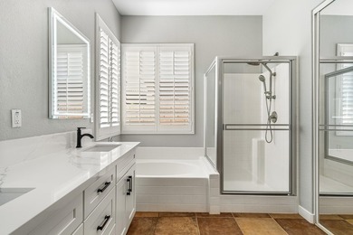 FRESHLY MODERN, LIGHT & BRIGHT in highly sought after Esplanade - photo 34