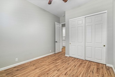 FRESHLY MODERN, LIGHT & BRIGHT in highly sought after Esplanade - photo 38