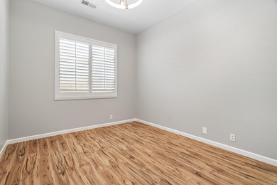 FRESHLY MODERN, LIGHT & BRIGHT in highly sought after Esplanade - photo 39