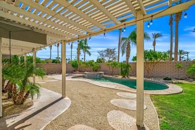 FRESHLY MODERN, LIGHT & BRIGHT in highly sought after Esplanade - photo 49
