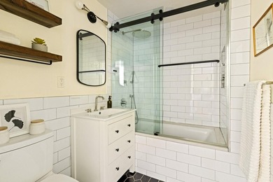 A rare opportunity to live directly beside Prospect Park in one - photo 6
