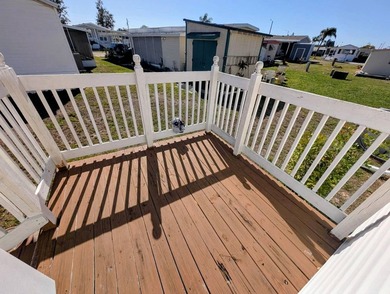 Experience the pinnacle of carefree Florida living in this - photo 23