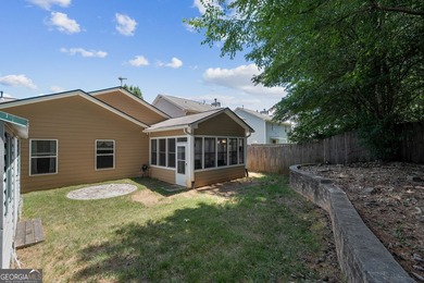 Welcome home to this well-maintained 3-bedroom, 2-bath ranch - photo 31