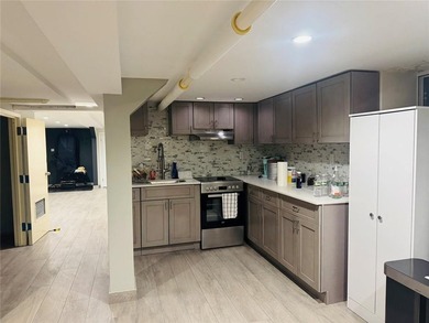 PRICE REDUCTION! ALL APARTMENTS WILL BE DELIVERED VACANT! - photo 8