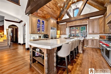Luxury Lakefront Living! Experience breathtaking Lake Erie views - photo 10