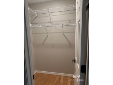 Welcome home to this beautifully updated 3-bedroom, 2-bath home - photo 6