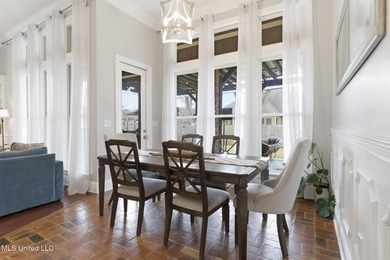 Welcome to this beautifully maintained 5-bedroom, 3-bathroom - photo 12