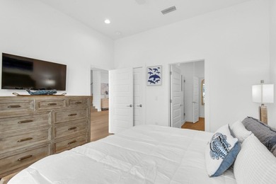 Short term rental powerhouse featuring a designer-grade ocean - photo 17