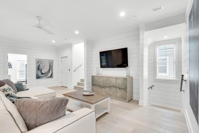 Short term rental powerhouse featuring a designer-grade ocean - photo 24