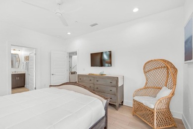 Short term rental powerhouse featuring a designer-grade ocean - photo 29