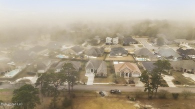 Welcome to this beautifully maintained 5-bedroom, 3-bathroom - photo 34