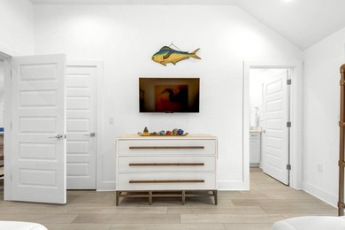 Short term rental powerhouse featuring a designer-grade ocean - photo 48