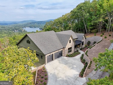 Surround yourself with luxury! Breathtaking layered views of - photo 3