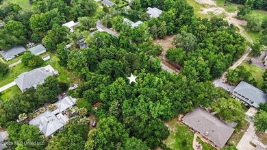 Builders! Take notice ! 232 round frontage! Prime opportunity to - photo 13