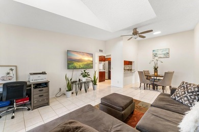 Welcome to this beautifully updated 2 bedroom, 2 bathroom top - photo 14