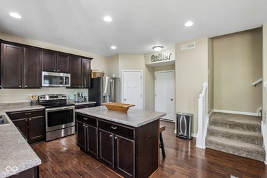 Discover refined living in this spacious 2527 sq. ft - photo 17