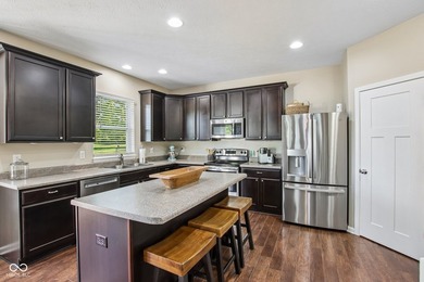 Discover refined living in this spacious 2527 sq. ft - photo 21