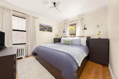 PRE-WAR CHARM MEETS MODERN LUXURY IN THE HEART OF THE WEST - photo 4