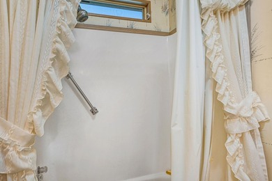 SUPER SPACIOUS Located in 55 plus community beautifully - photo 26