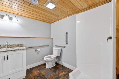 Wow! Stunningly remodeled Long Lake property, perfect as a - photo 31