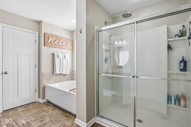 Discover refined living in this spacious 2527 sq. ft - photo 35