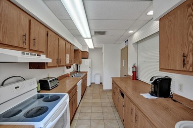 Gorgeous newly updated condo in the heart of Deerfield Beach! - photo 37
