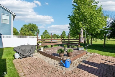 Discover refined living in this spacious 2527 sq. ft - photo 38