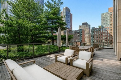 **A Tribeca Oasis: Expansive Terrace Living at 101 Warren Street - photo 2
