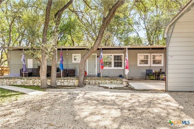 Lake Home For Sale in Canyon Lake, Texas