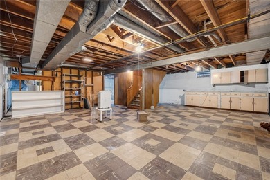 This well-maintained 3-bedroom, 1-bath ranch offers comfortable - photo 18