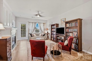 Welcome home to this beautifully maintained 3-bedroom - photo 10